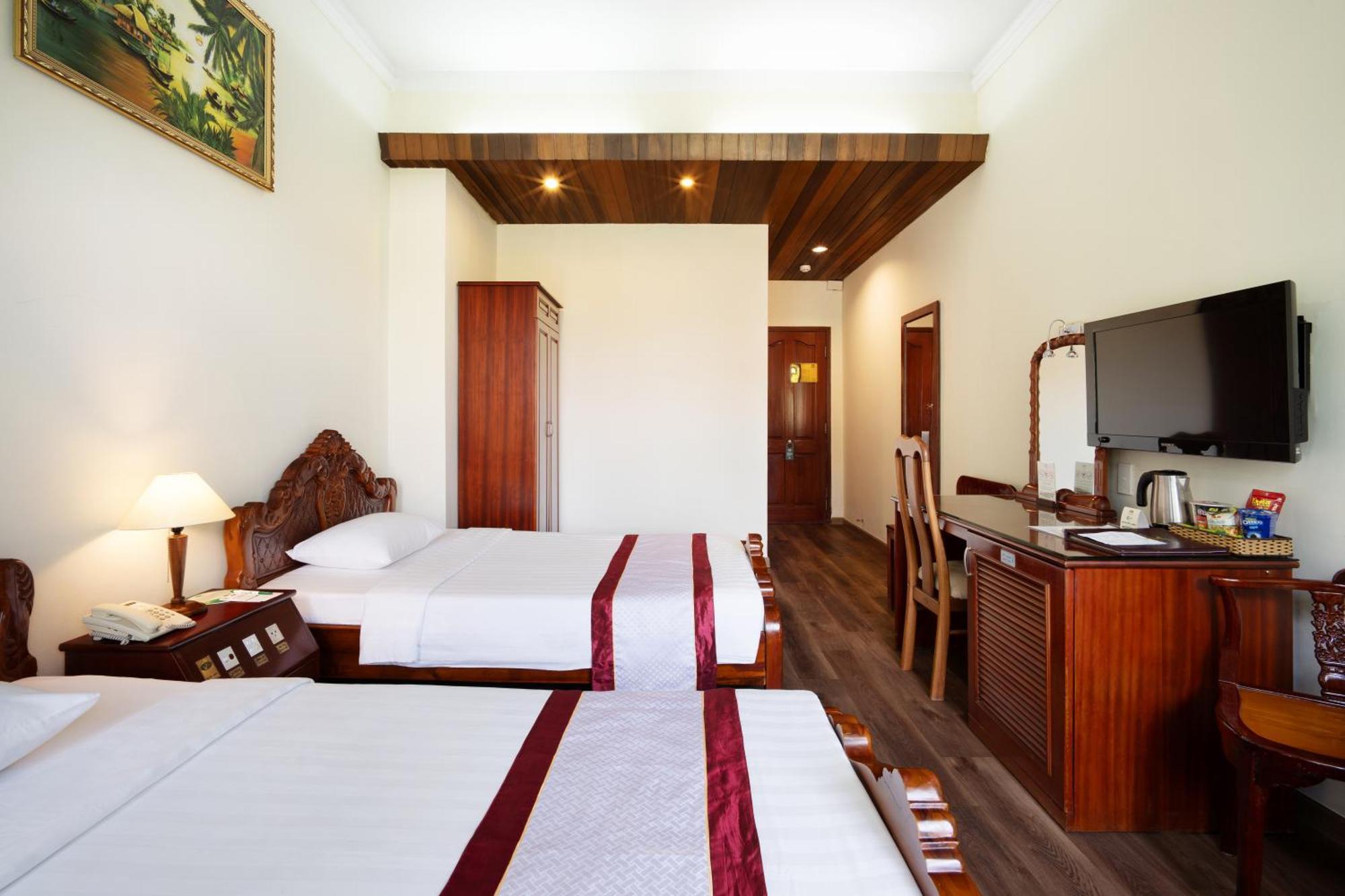 Victory Sai Gon Hotel Ho Chi Minh City Exterior photo