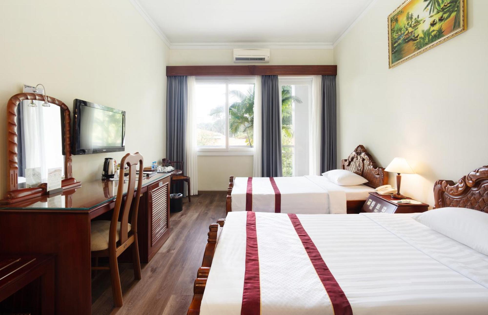 Victory Sai Gon Hotel Ho Chi Minh City Exterior photo